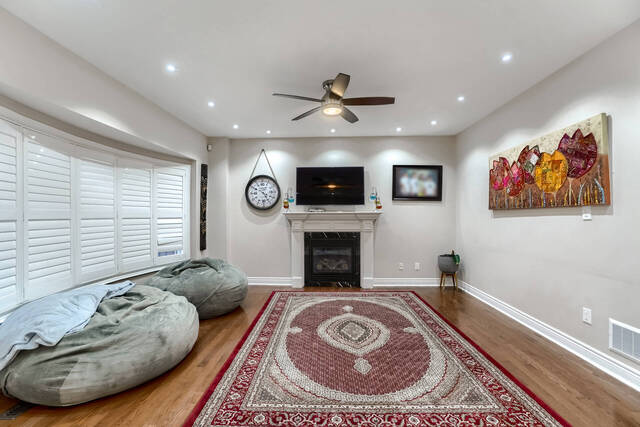 144 Bloomsbury Avenue, Brampton - photo 27