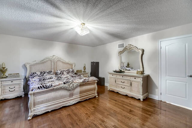 144 Bloomsbury Avenue, Brampton - photo 37