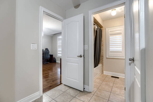 144 Bloomsbury Avenue, Brampton - photo 51