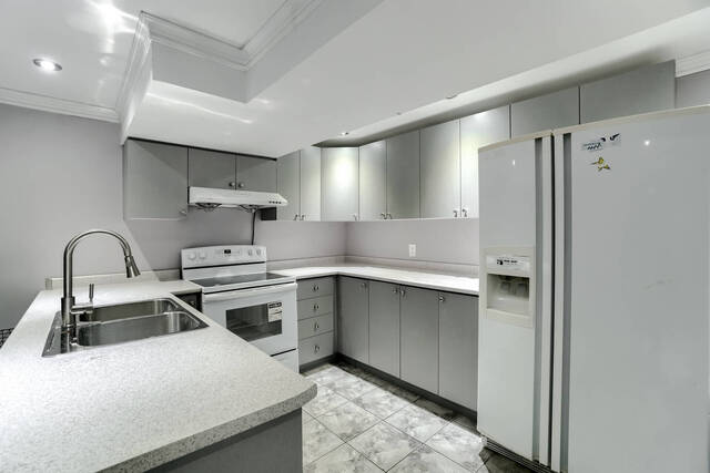 144 Bloomsbury Avenue, Brampton - photo 60