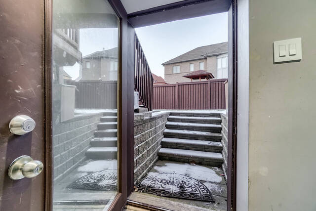 144 Bloomsbury Avenue, Brampton - photo 62