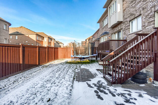 144 Bloomsbury Avenue, Brampton - photo 68