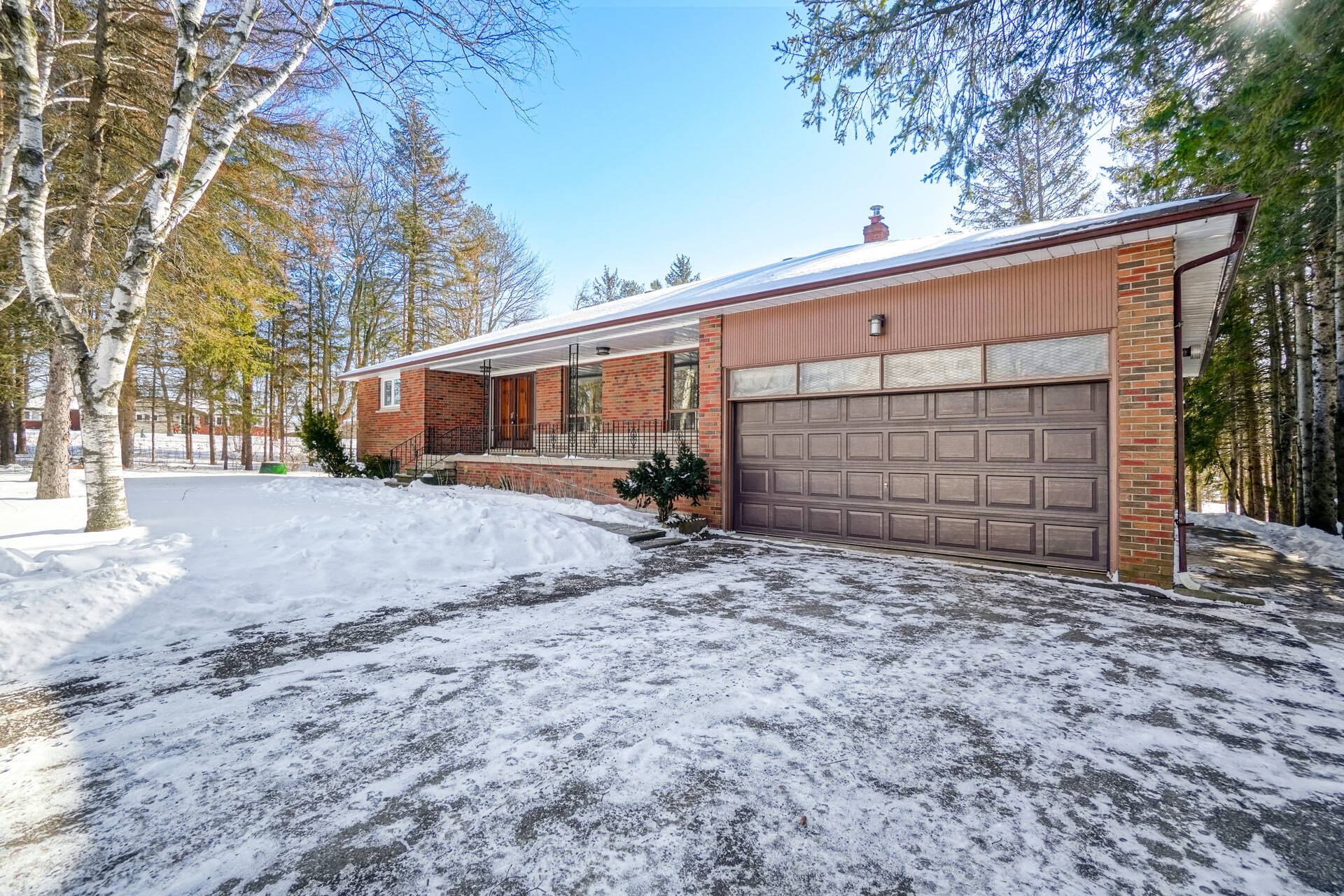 5 Old Road by Joe Saraceni