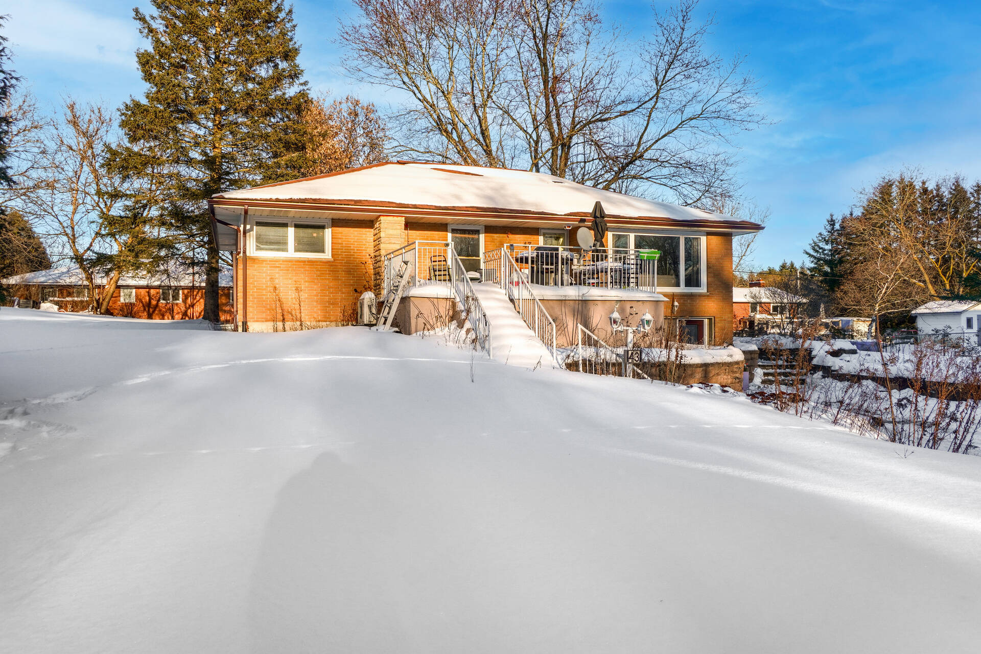 43 Charles Street, Caledon - photo 3