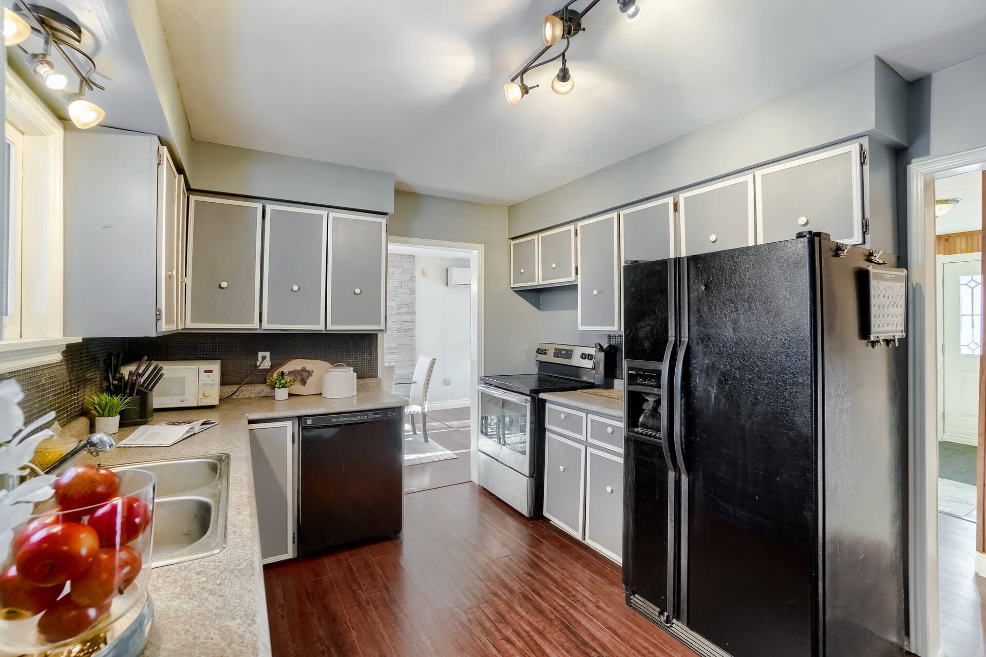 43 Charles Street, Caledon - photo 14