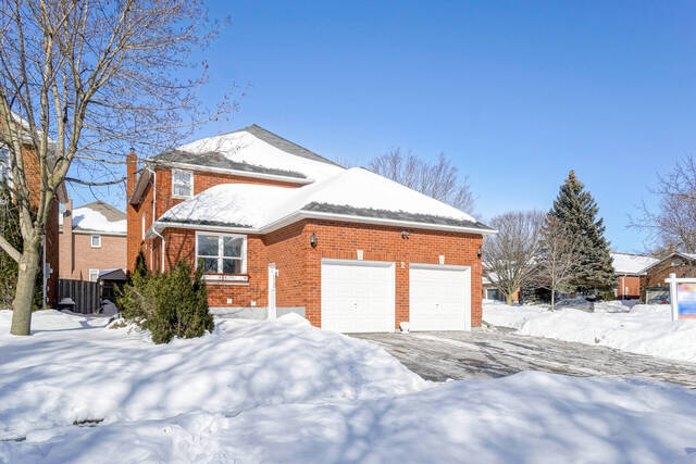 2 White Cliffe Drive, Clarington - photo 2