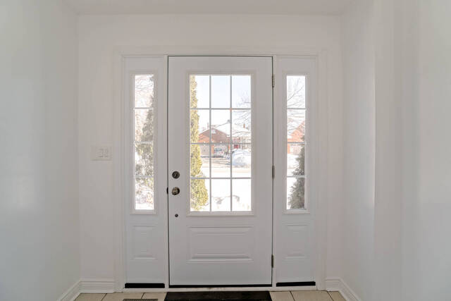 2 White Cliffe Drive, Clarington - photo 7