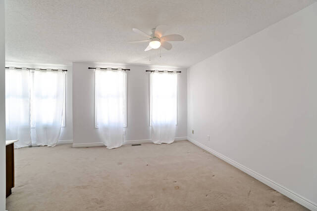 2 White Cliffe Drive, Clarington - photo 33