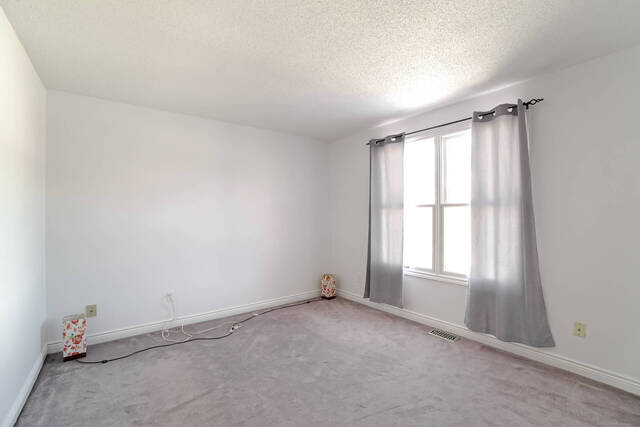 2 White Cliffe Drive, Clarington - photo 43