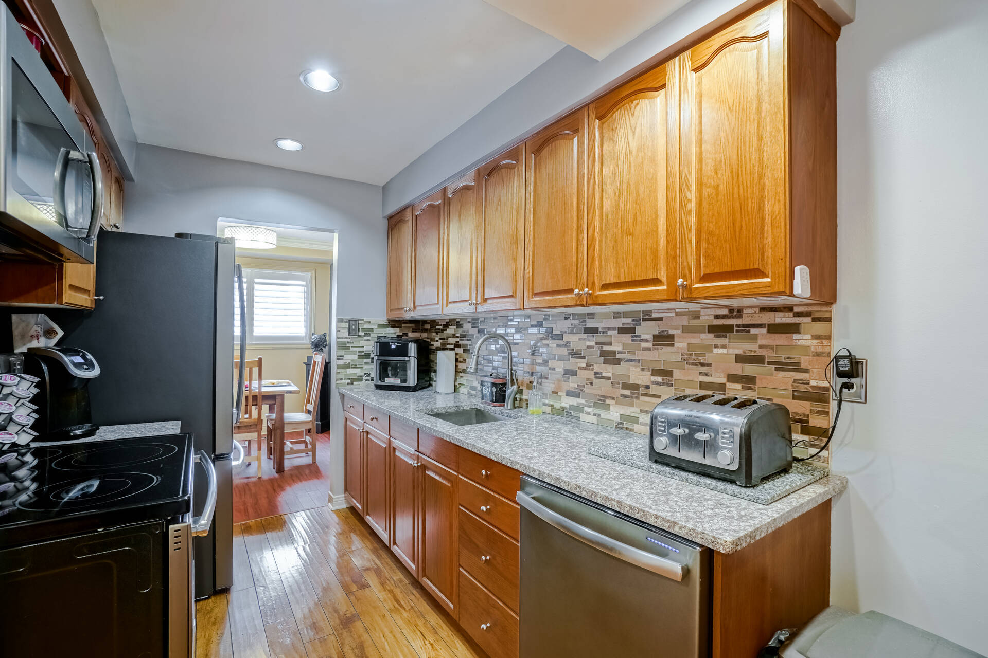 92 Greenwich Circle, Brampton - photo 12