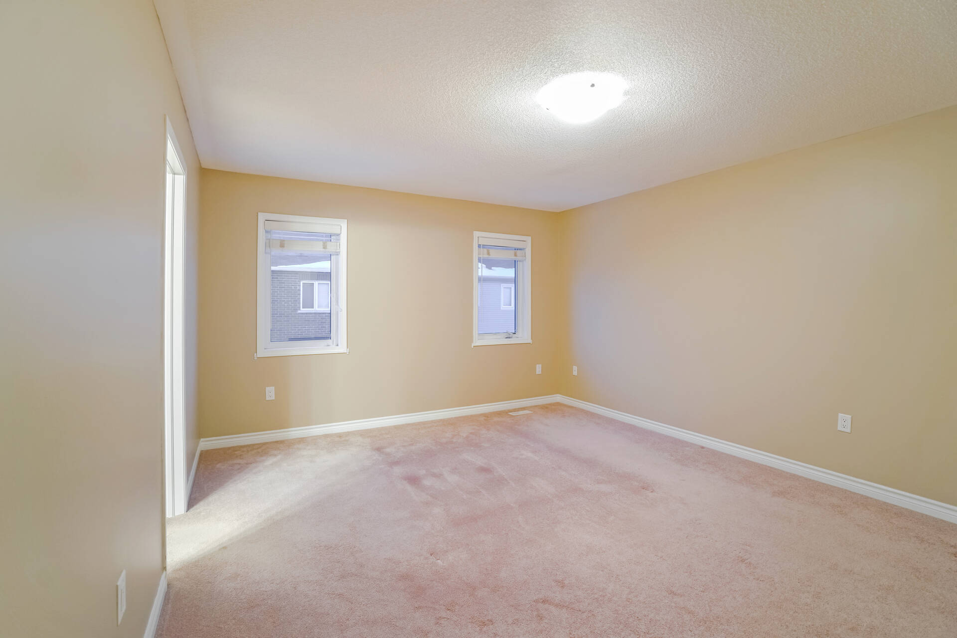 647 Hepburn Road, Milton - photo 22