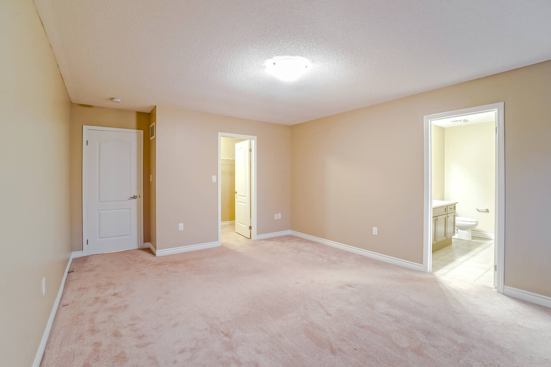 647 Hepburn Road, Milton - photo 23
