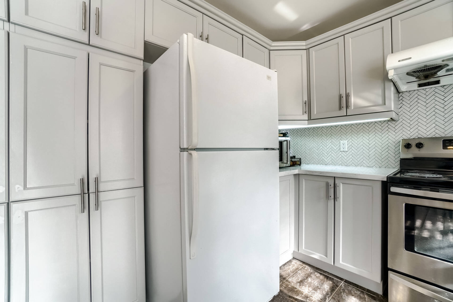 55 Blaydon Lane, Aurora - photo 18