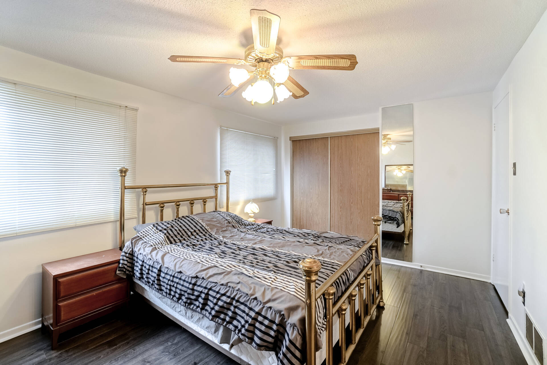 66 Greenwich Circle, Brampton - photo 23