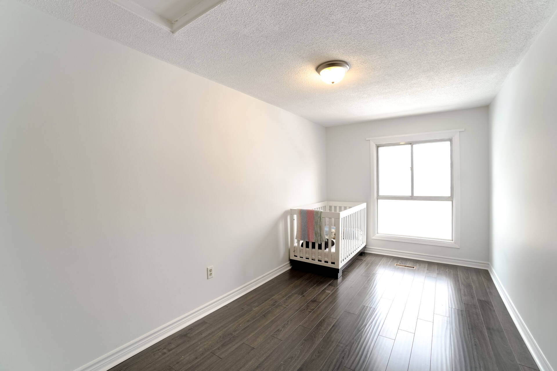 66 Greenwich Circle, Brampton - photo 28