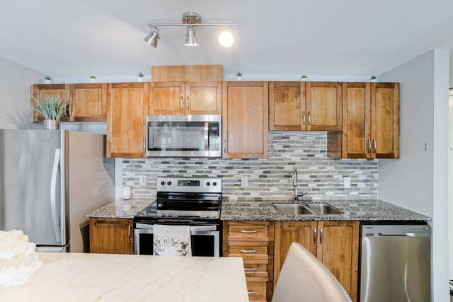 #208-175 Commonwealth Street, Kitchener - photo 9