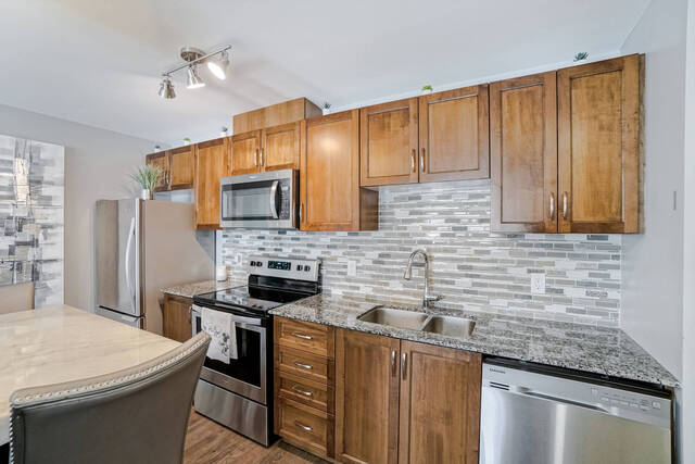 #208-175 Commonwealth Street, Kitchener - photo 10