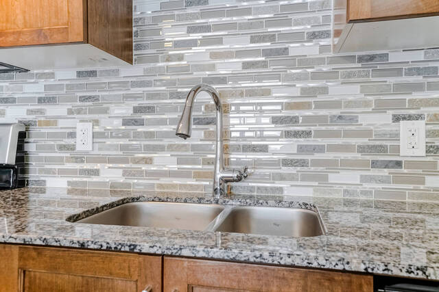 #208-175 Commonwealth Street, Kitchener - photo 11