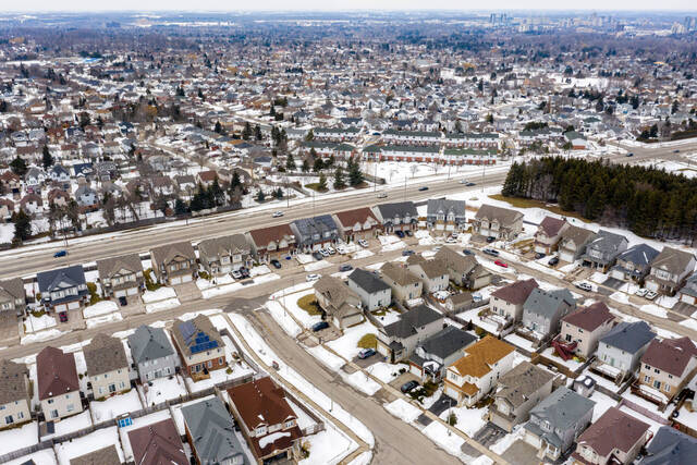 71 Iron Gate Street, Kitchener - photo 3