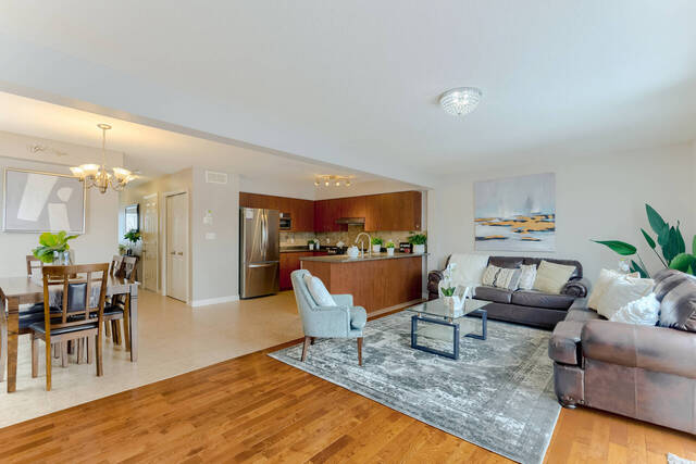 71 Iron Gate Street, Kitchener - photo 24