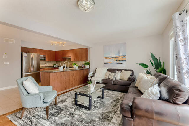 71 Iron Gate Street, Kitchener - photo 25