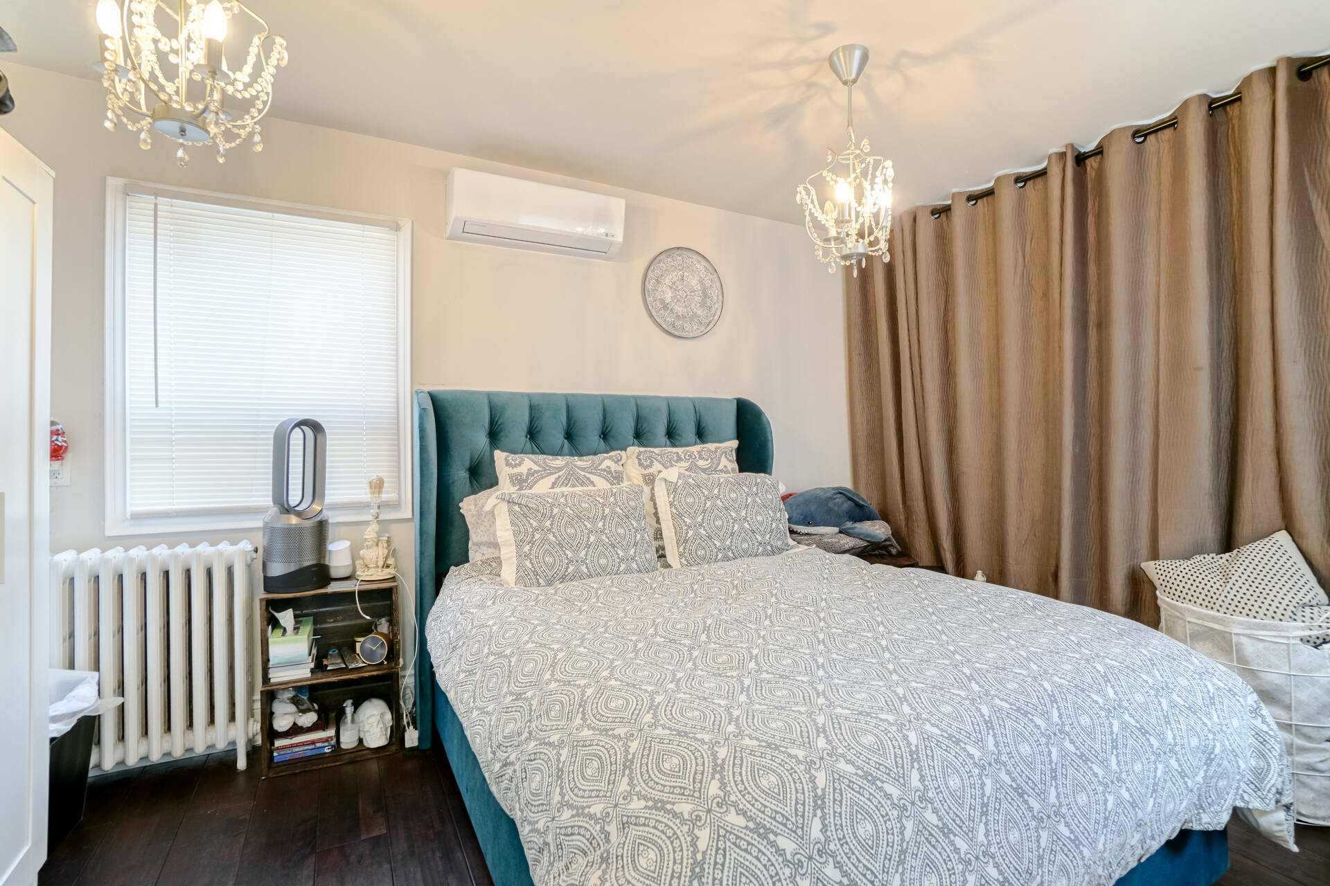 201 Bicknell Avenue by Paula Malgueiro