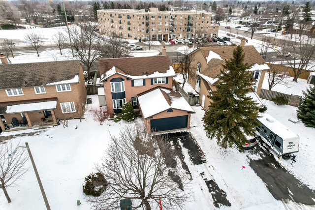 40 Cotswold Court, Georgetown - photo 4
