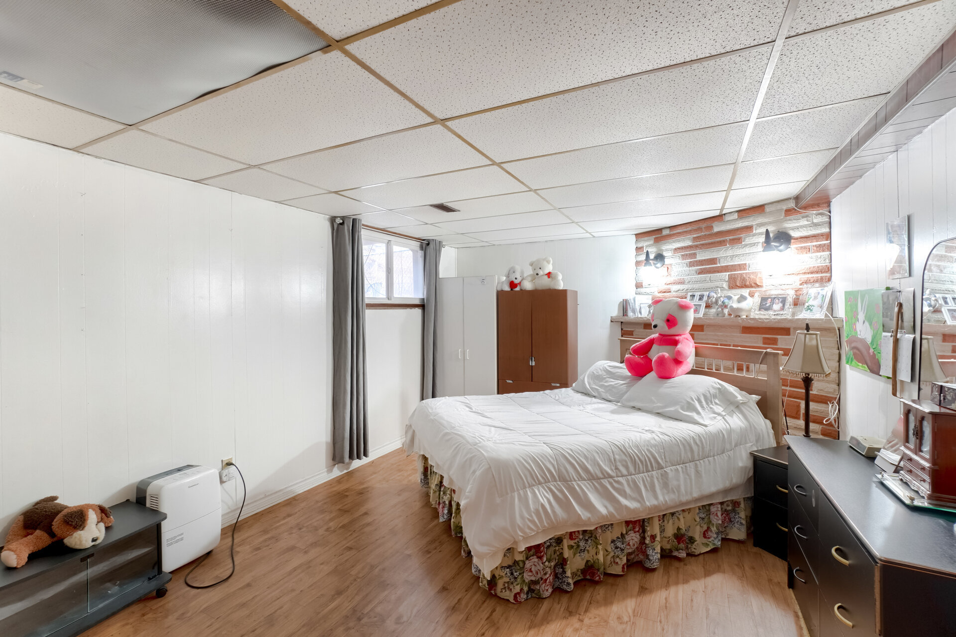 23 Lambton Avenue by Raj Sekhon and Harman Sekhon