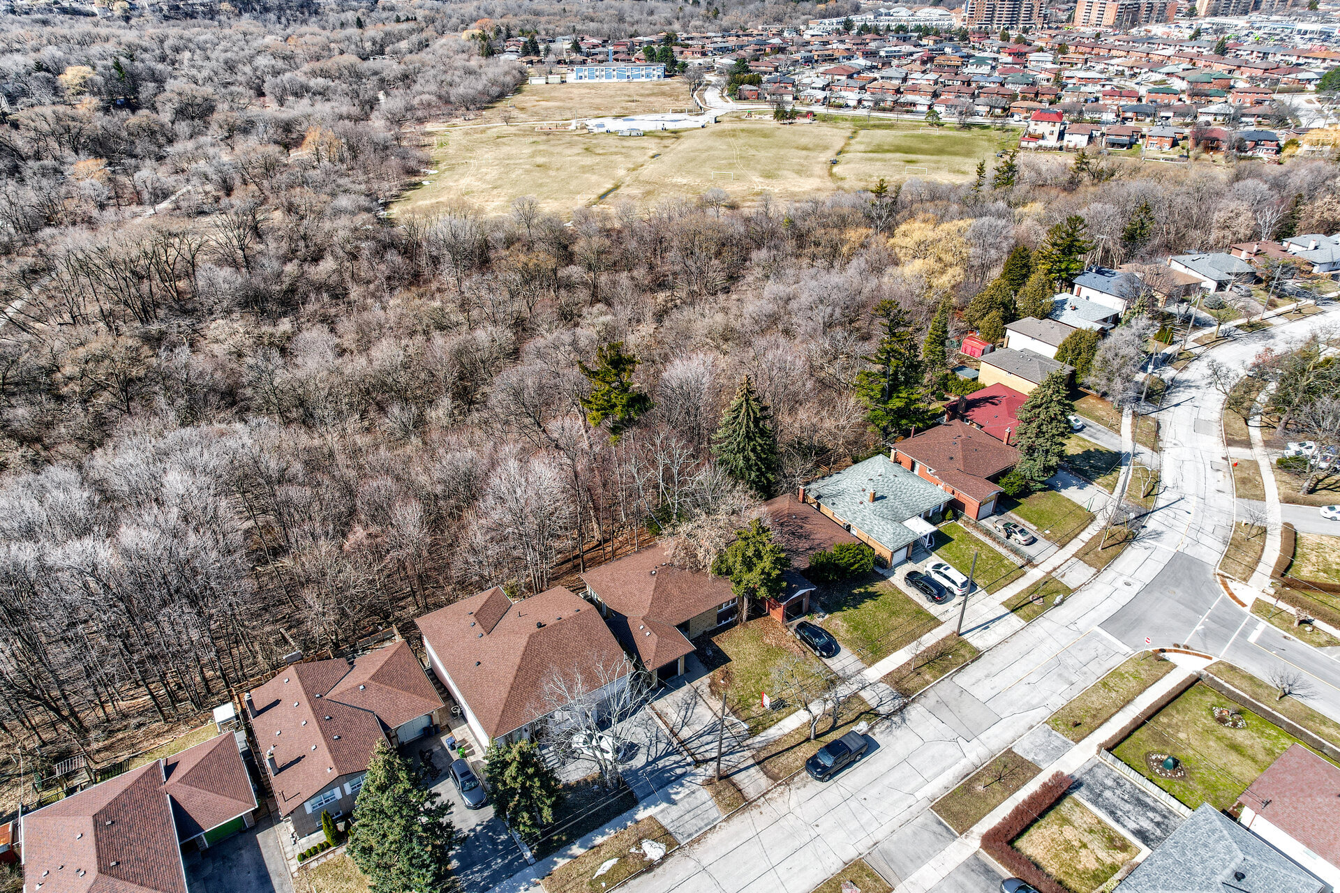 40 Stanwood Crescent, North York Realmedia Tours