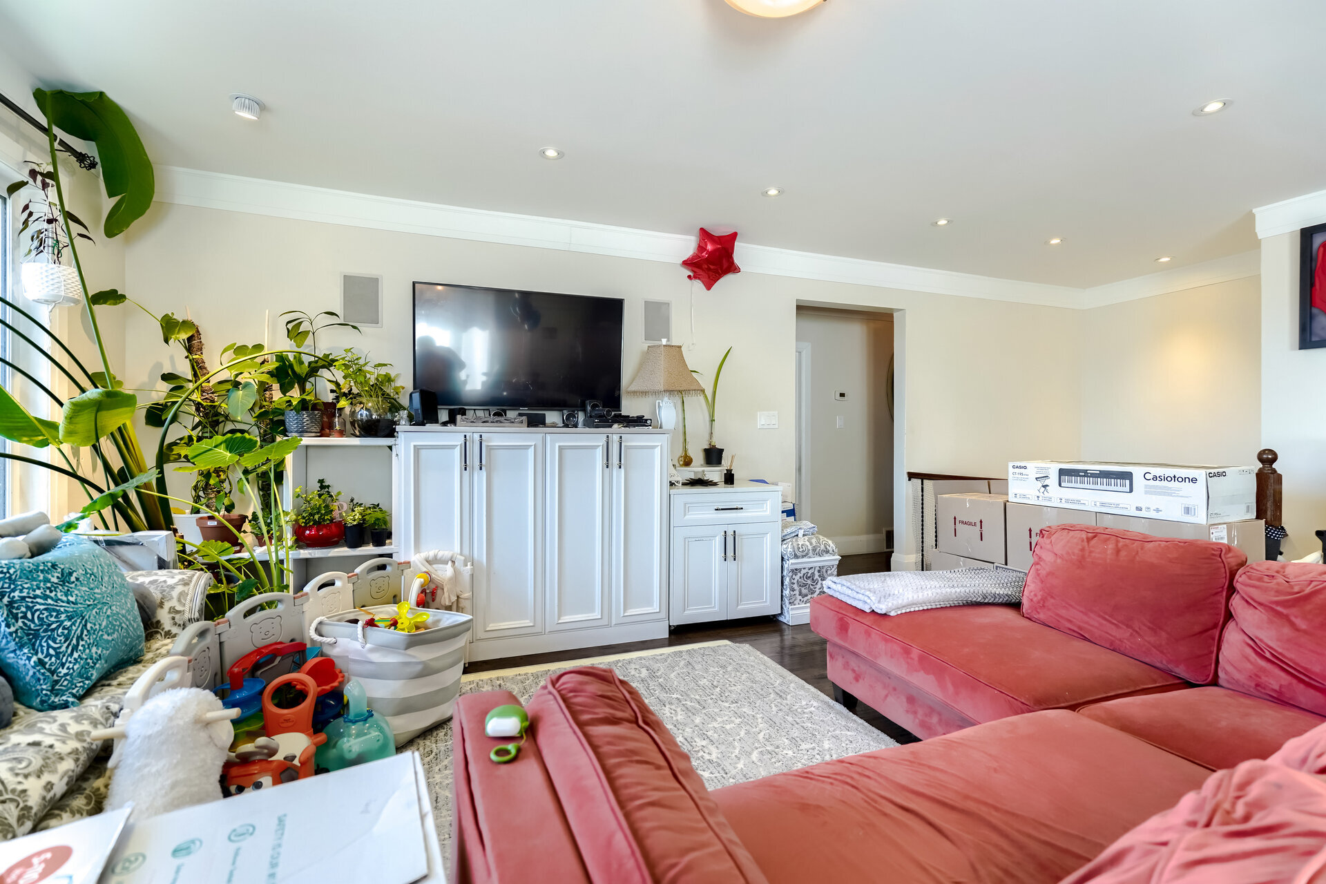 40 Stanwood Crescent, North York Realmedia Tours