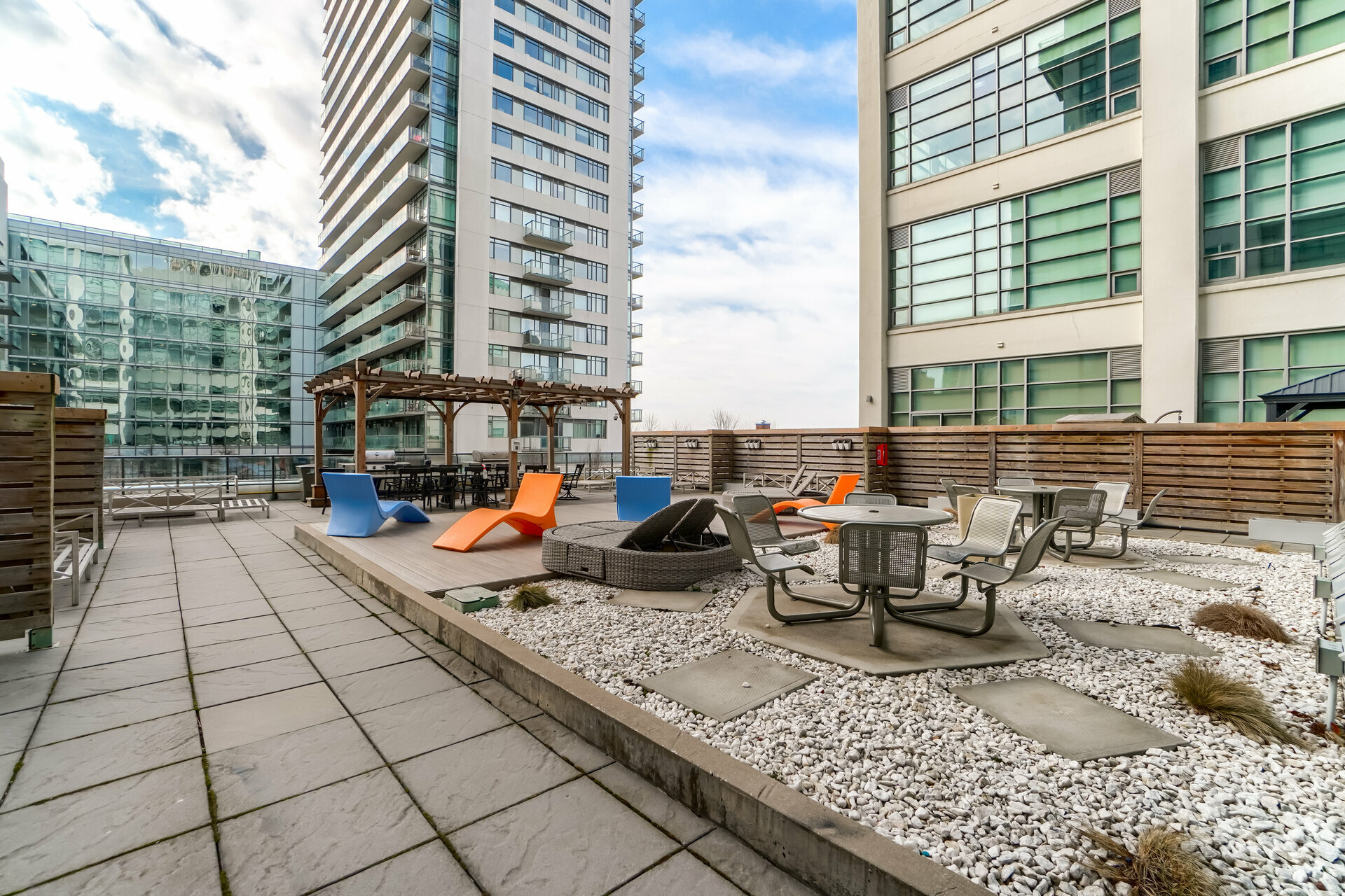 #613-637 Lake Shore Boulevard West, Toronto - photo 33