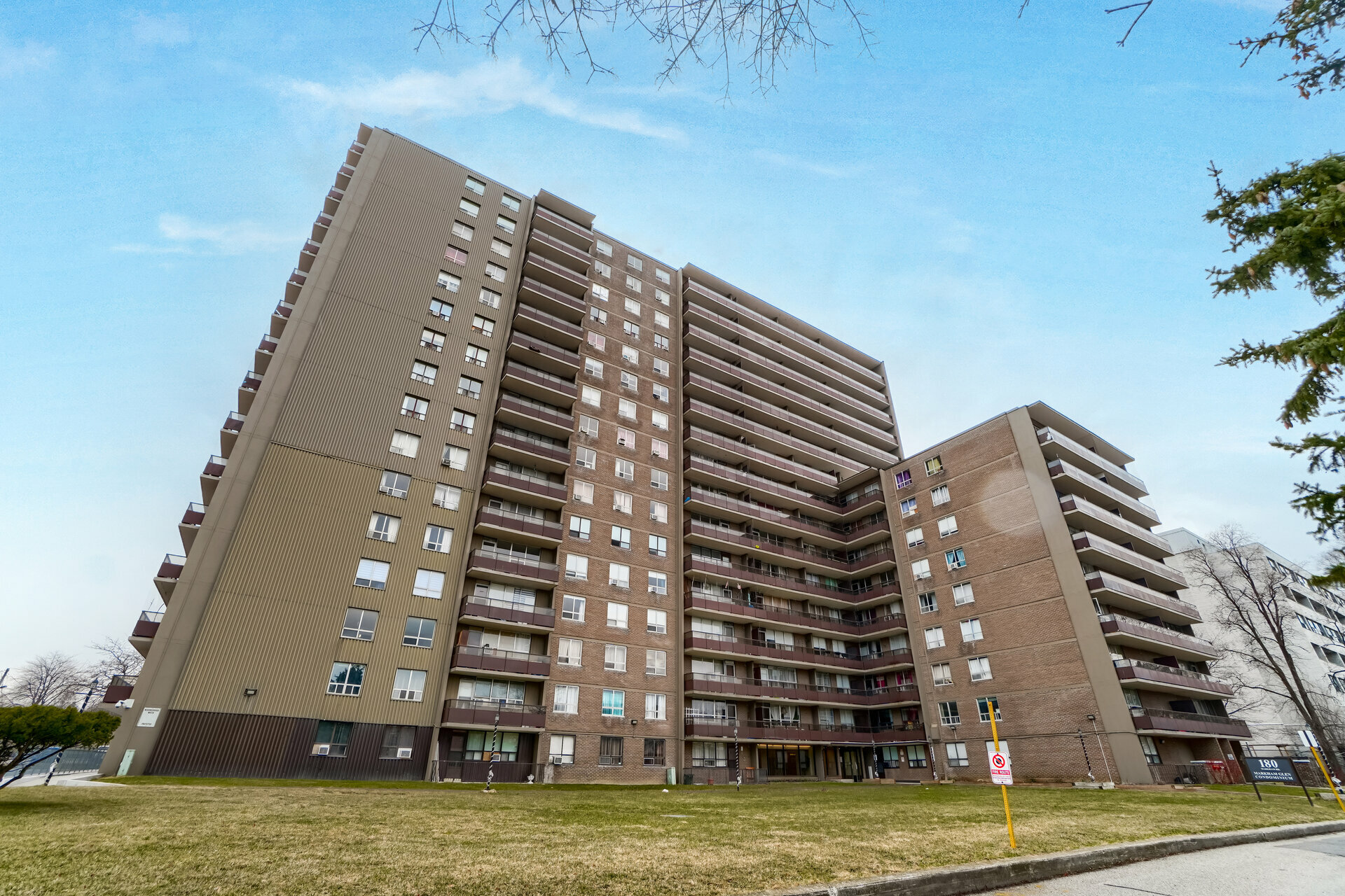 #309-180 Markham Road, Scarborough – Realmedia Tours