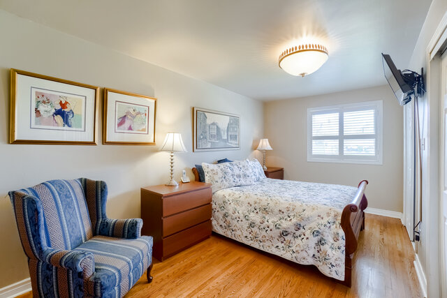 38 Academy Road, North York - photo 18