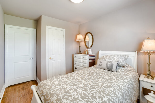 38 Academy Road, North York - photo 23