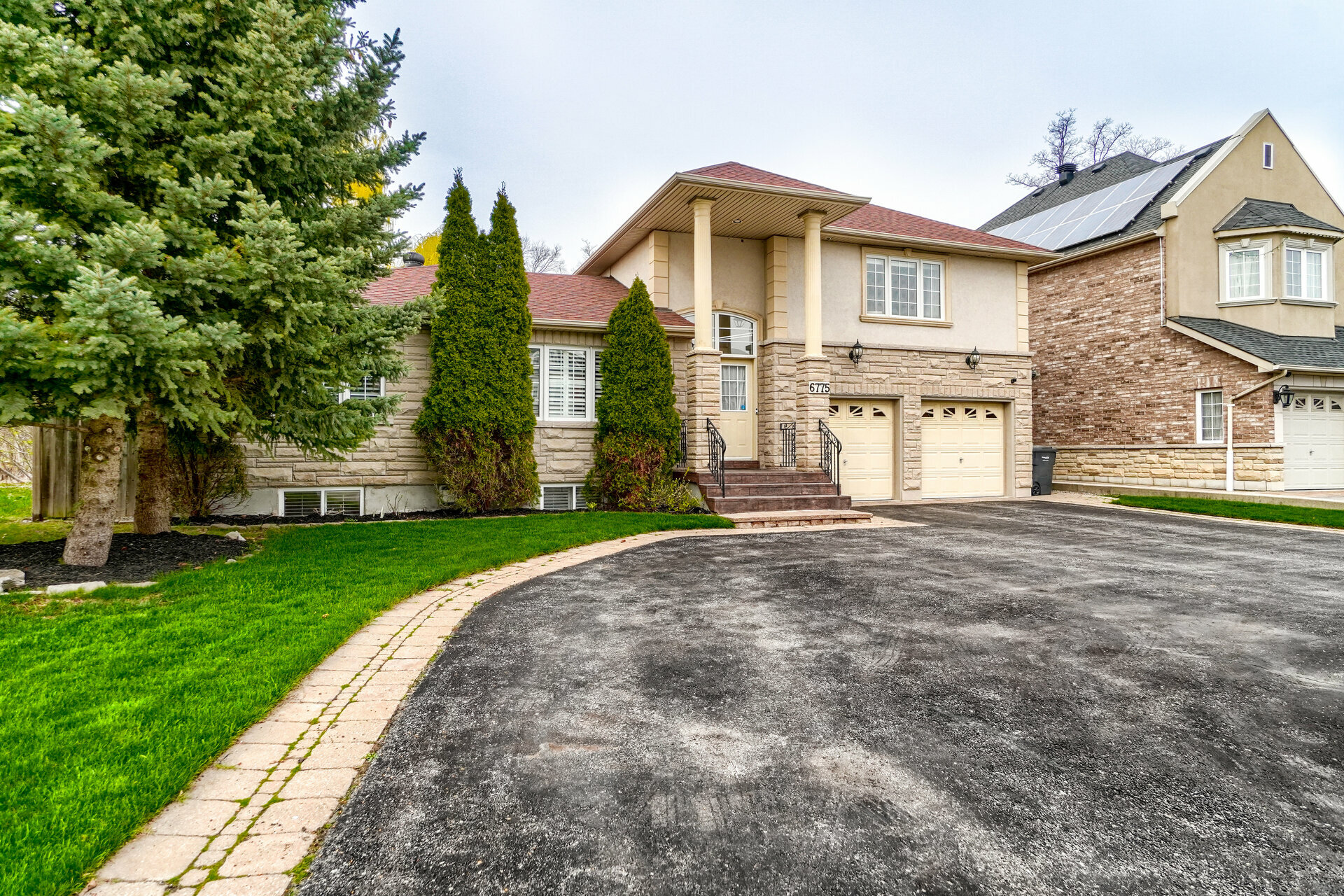 6775 Early Settler Row by Jeff