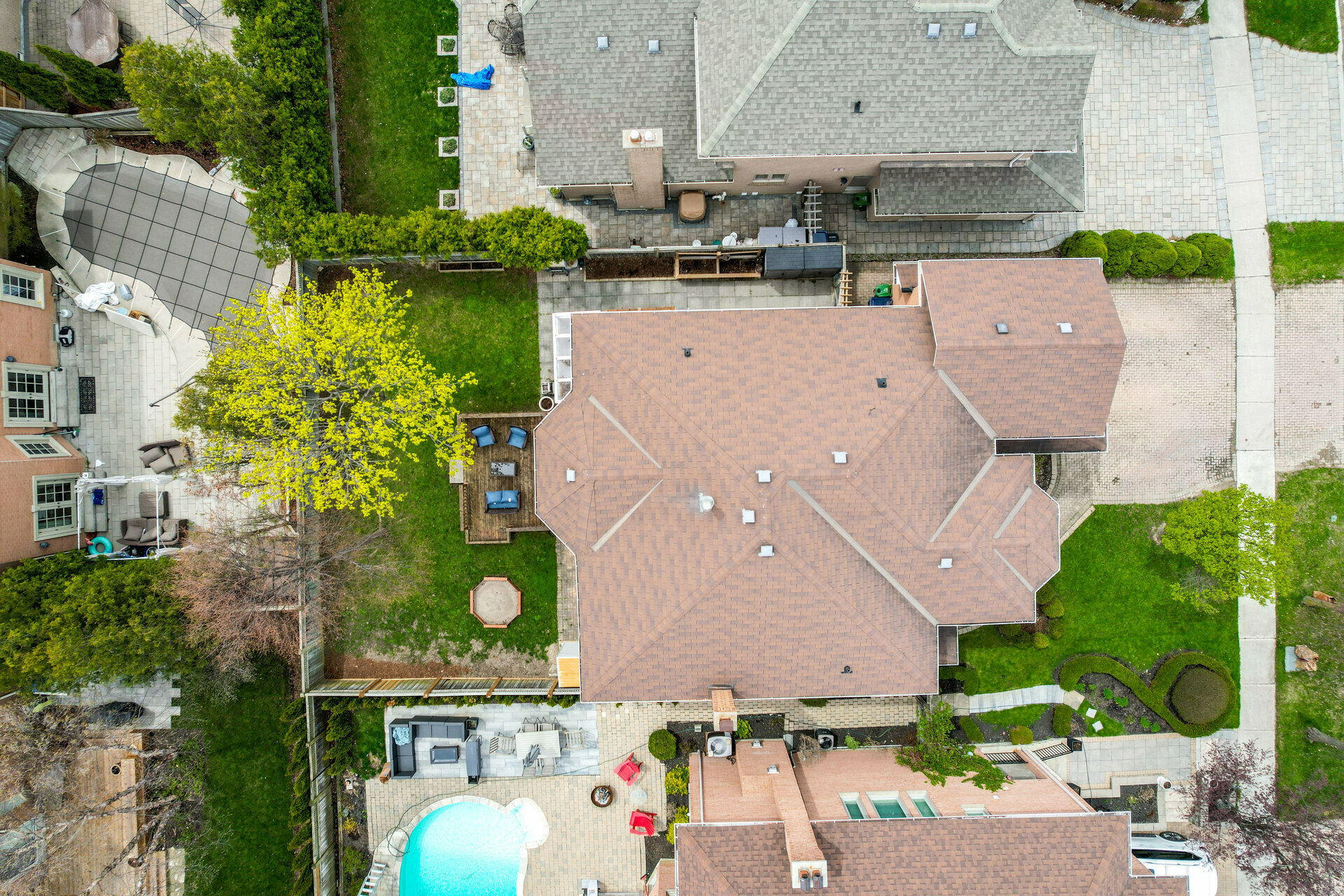 2414013
