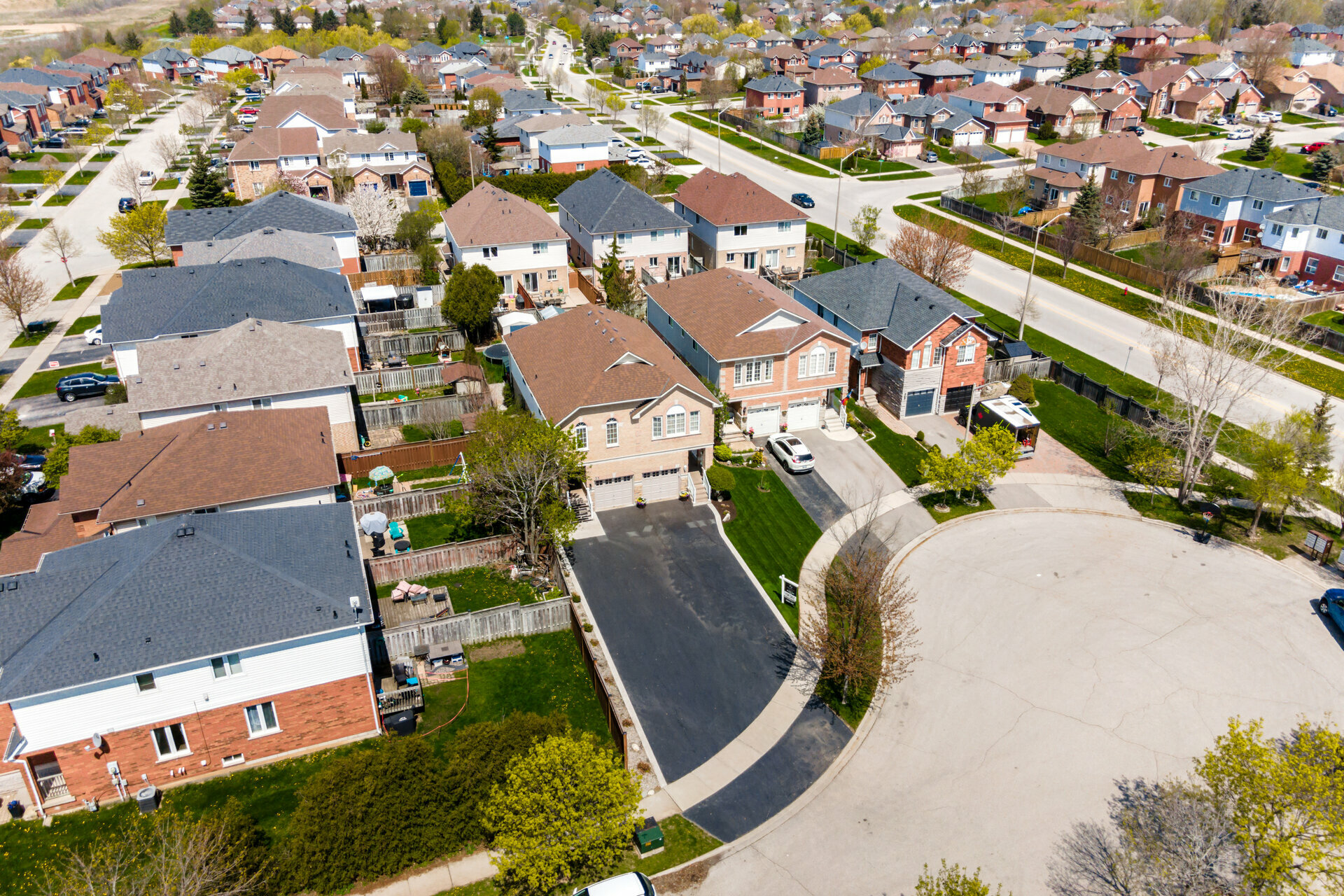 2420332