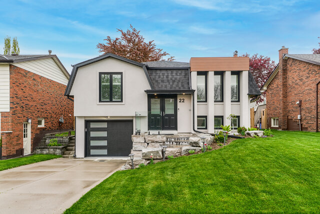 22 Audubon Street North, Hamilton - photo 1