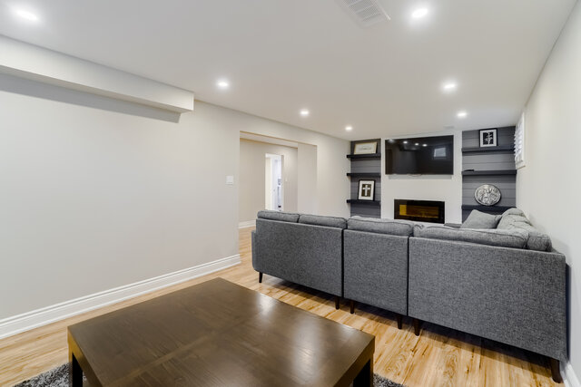 22 Audubon Street North, Hamilton - photo 38