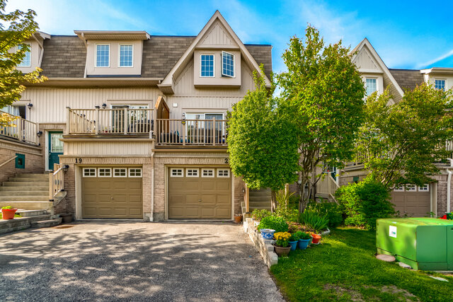 #20-735 Sheppard Avenue, Pickering - photo 1