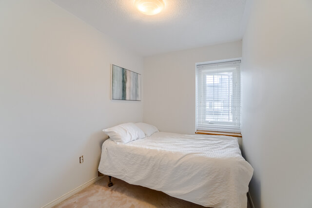 #20-735 Sheppard Avenue, Pickering - photo 32