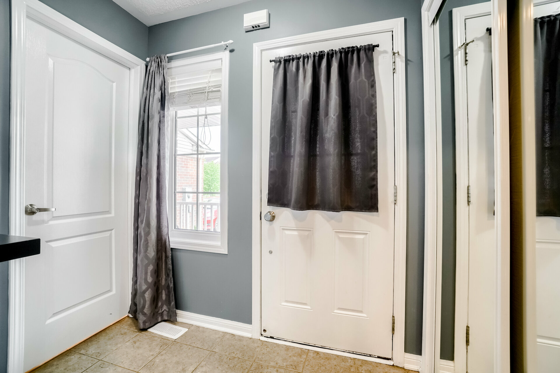 260 John W Taylor Avenue, Alliston - photo 14