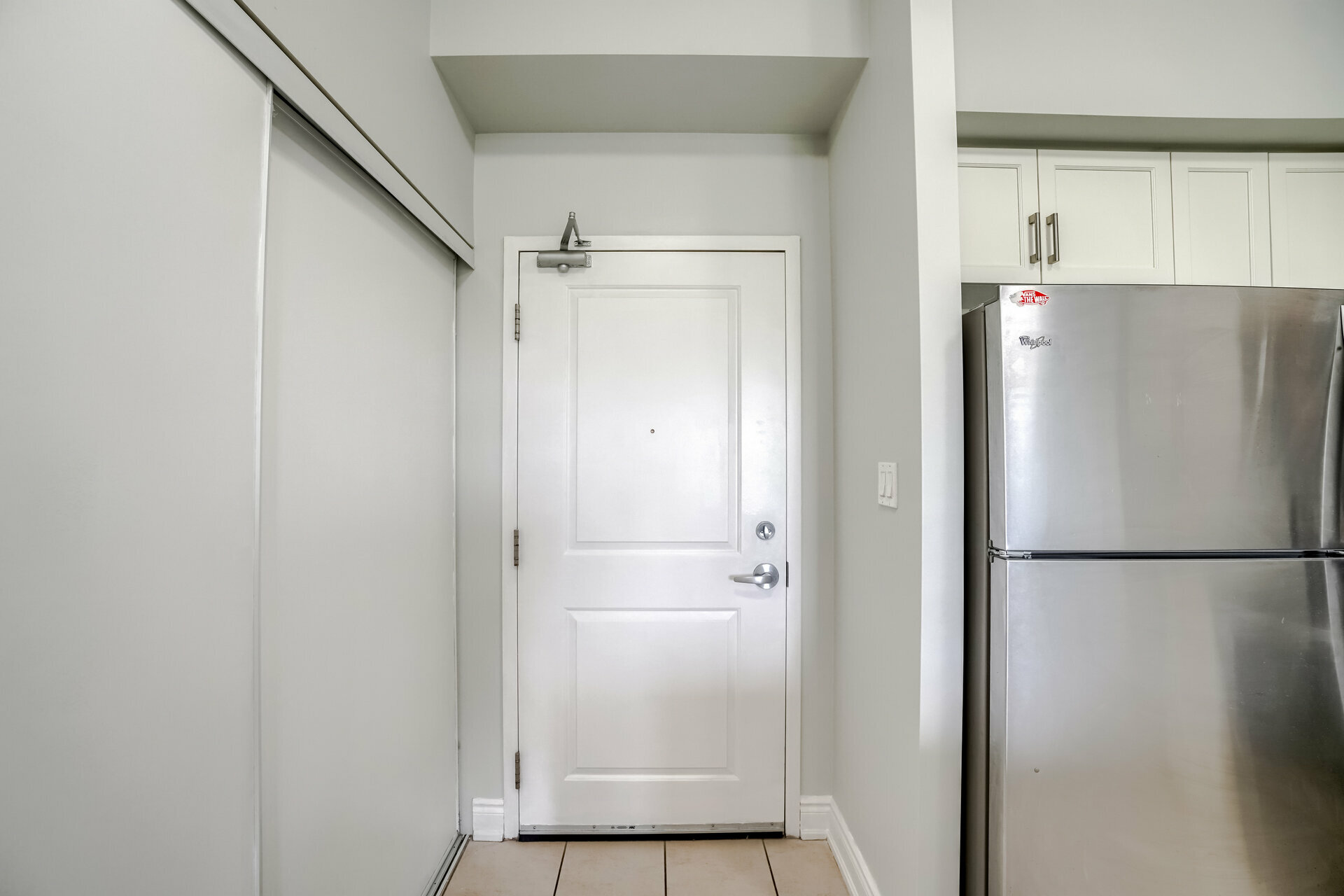 #105-640 Sauve Street, Milton - photo 6