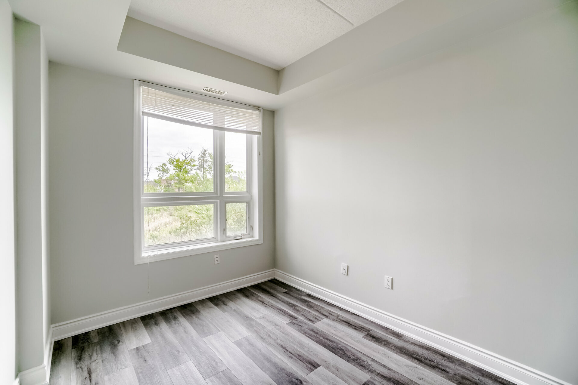 #105-640 Sauve Street, Milton - photo 22