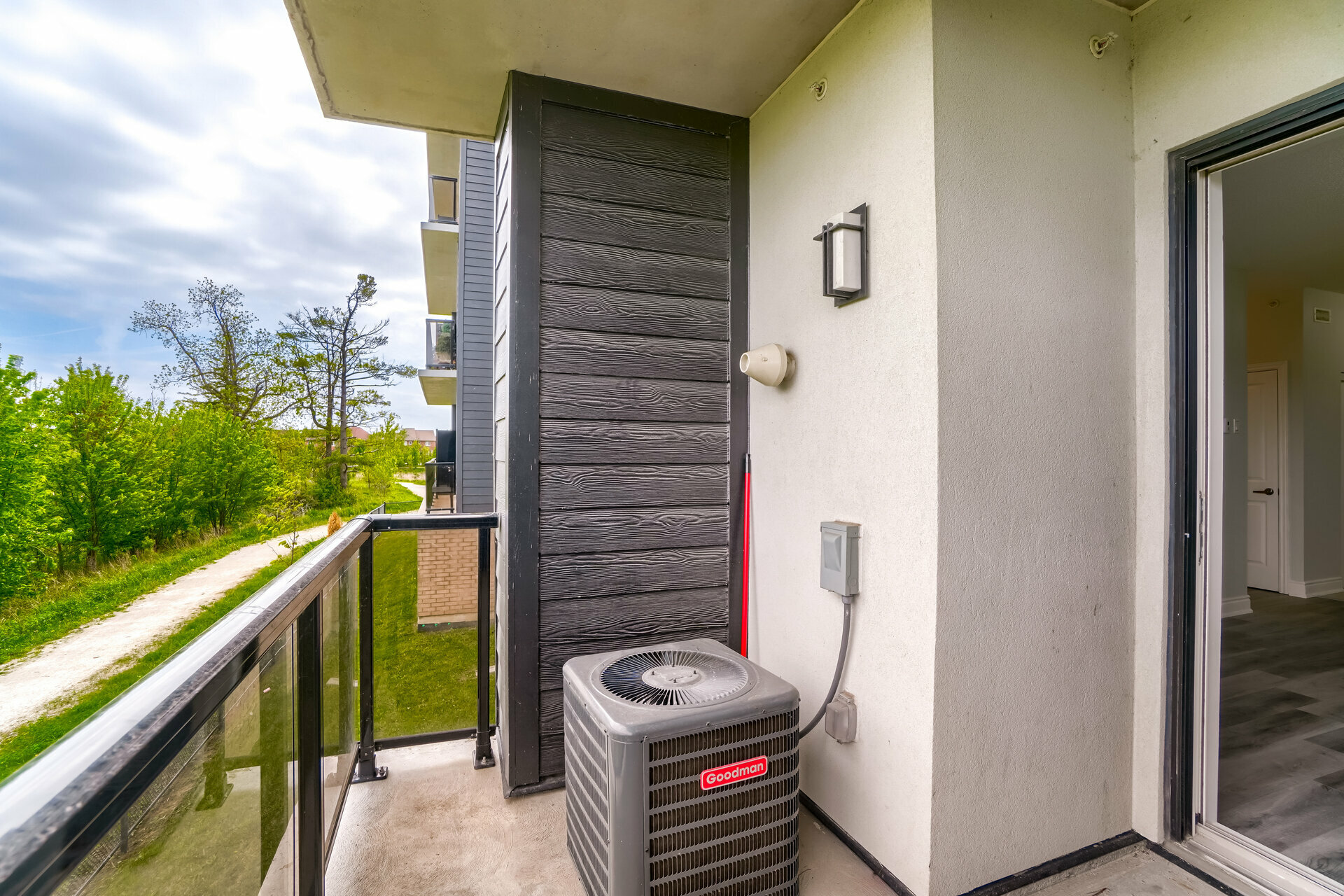 #105-640 Sauve Street, Milton - photo 28