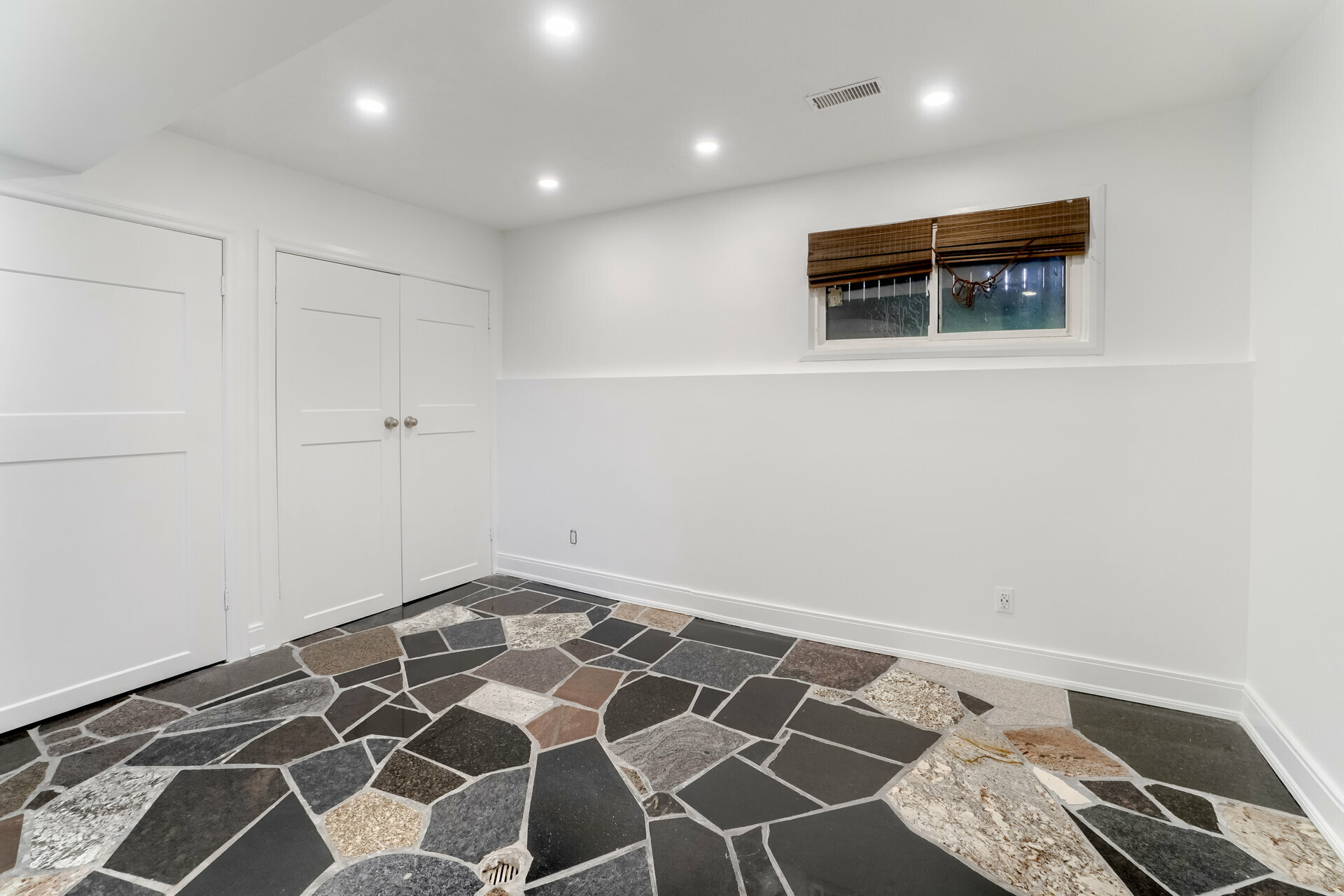 #6-1768 Main Street West, Hamilton - photo 38