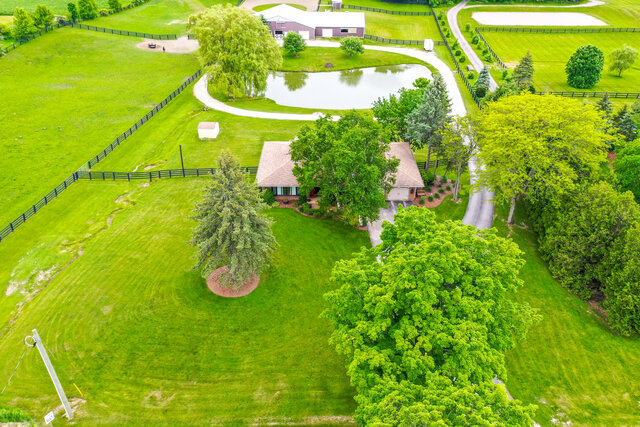 6375 17th Sideroad, King - photo 4