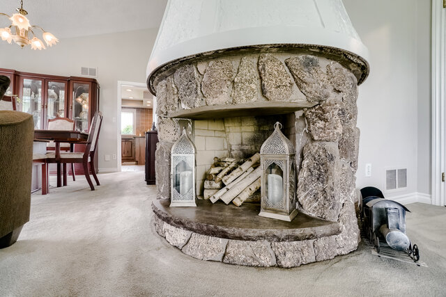 6375 17th Sideroad, King - photo 20