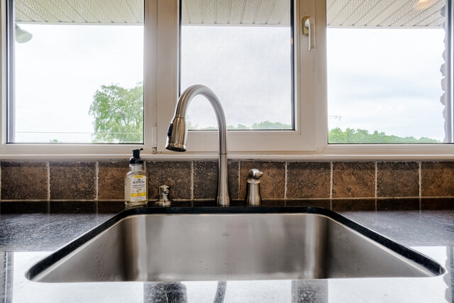 6375 17th Sideroad, King - photo 27