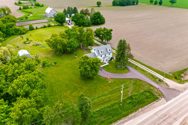 3025 26 Hwy, Springwater On L0L 1Y0 - photo 2